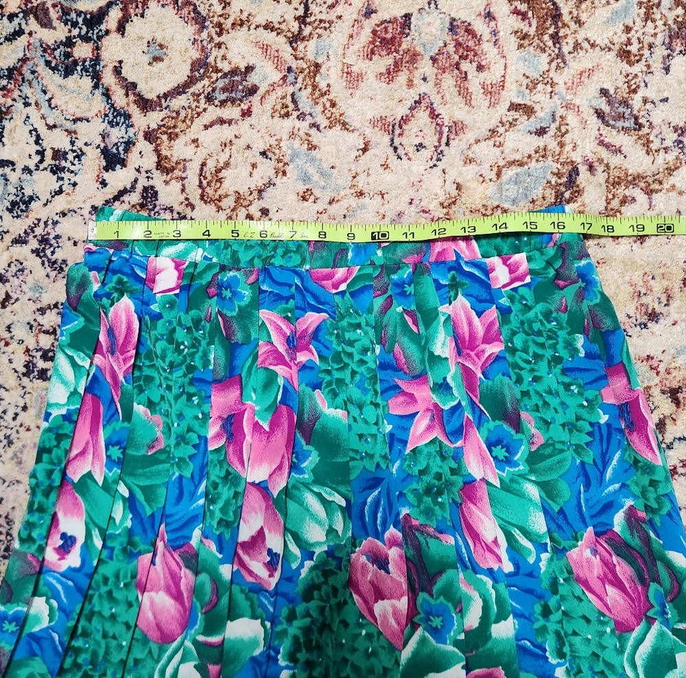 Vintage 90s Plus Size Floral Pleated Midi Skirt Estimated Size L / XL - Picture 6 of 7